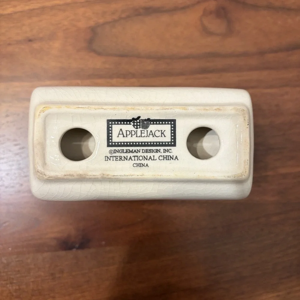 Apple salt & pepper shakers Napkin Holder plaid Country Cottage Core Applejack